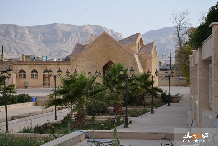 موزه و آرامگاه میرزا احمد نی ریزی+تصاویر