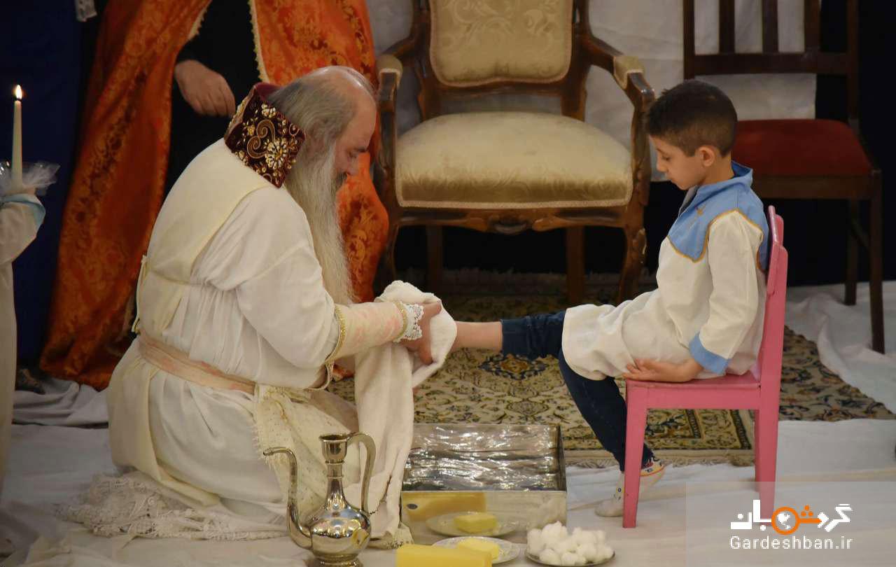 عید پاک در کلیسای سرکیس مقدس/ اسقف ارامنه پاهای ۱۲ کودک را شست + تصاویر