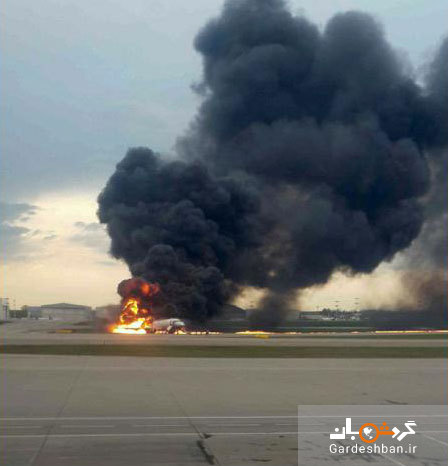 هواپیمای سوخوی روسیه در آسمان آتش گرفت/۱۳ مسافر کشته شدند