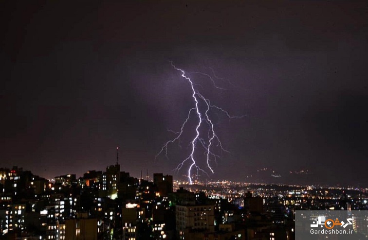 تصاویری دیدنی از رعد و برق شب گذشته در تهران