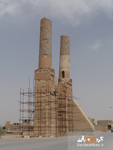 بنای تاریخی مناره مسجد نظامیه در شهرستان ابر کوه+تصاویر