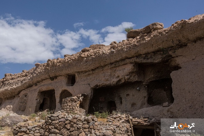 میمند؛ روستای صخره‌ای سه هزار ساله شهربابک