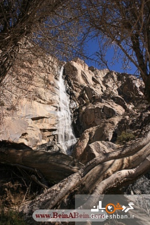 آبشار وروار با ارتفاع ۱۷۴ متر بلندترین آبشار خاورمیانه