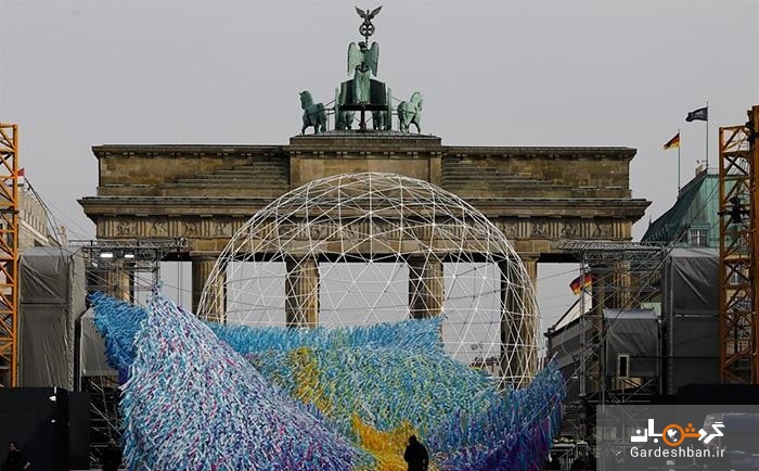روبان های آرزو در دروازه براندنبورگ آلمان+تصاویر