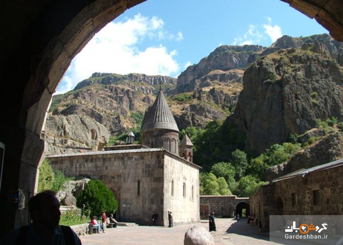 صومعه گغارد؛ جاذبه منحصر به فرد ارمنستان/کلیسایی که در غار است!