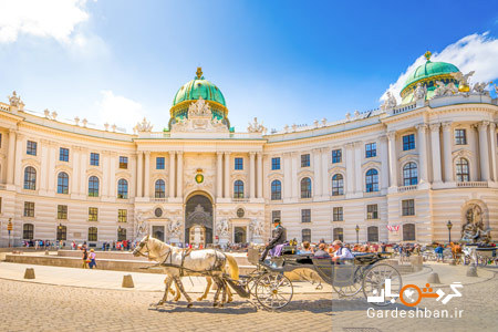 کاخ سلطنتی هافبورگ از زیباترین کاخ‌های اتریش/عکس