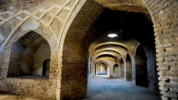 تبلور عظمت معماری ایرانی در کالبد کاروانسرا‌های البرز