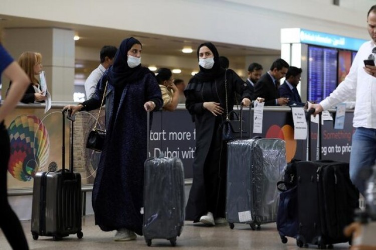 مقررات سفر ایرانی ها به امارات بروزرسانی شد/سفر به امارات به گواهی منفی تست کرونا مشروط شد