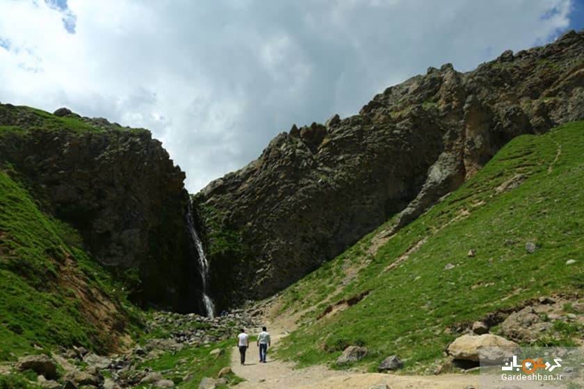 آبشار و چشمه آب‌گرم سردابه از مکان های دیدنی اردبیل /عکس