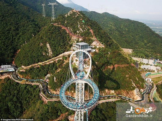 بزرگ ترین راکت تنیس آسمانی در چین/عکس