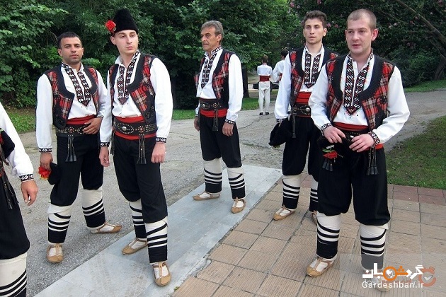 چرا لباس محلی بلغارستان، چیزی بیش از یک لباس زیبا است؟