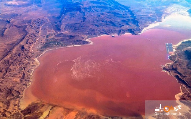 دریاچه صورتی مهارلو؛از زیباترین چشم اندازهای طبیعی شیراز/عکس