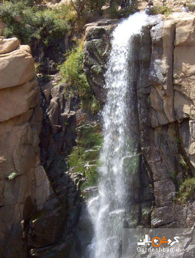 آبشار گنج‌نامه؛ جاذبه زیبای همدان+عکس