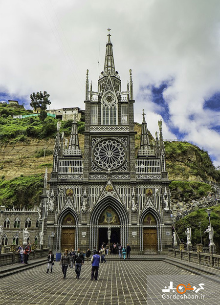 کلیسای لاس لاخاس از زیباترین کلیساهای جهان بر فراز کوه+تصاویر