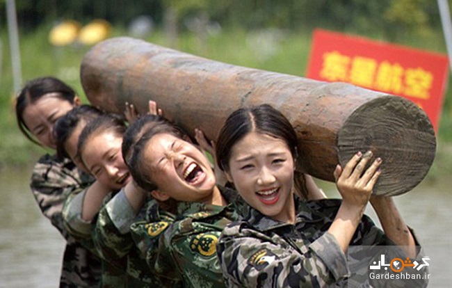 آموزش های سخت نظامی به مهمانداران زن ! +عکس
