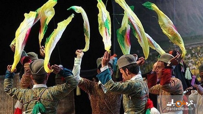 نقش دستمال در رقص‌های محلی ایرانیان