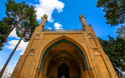 منارجنبان؛ یکی از مهم‌ترین جاهای دیدنی اصفهان+عکس