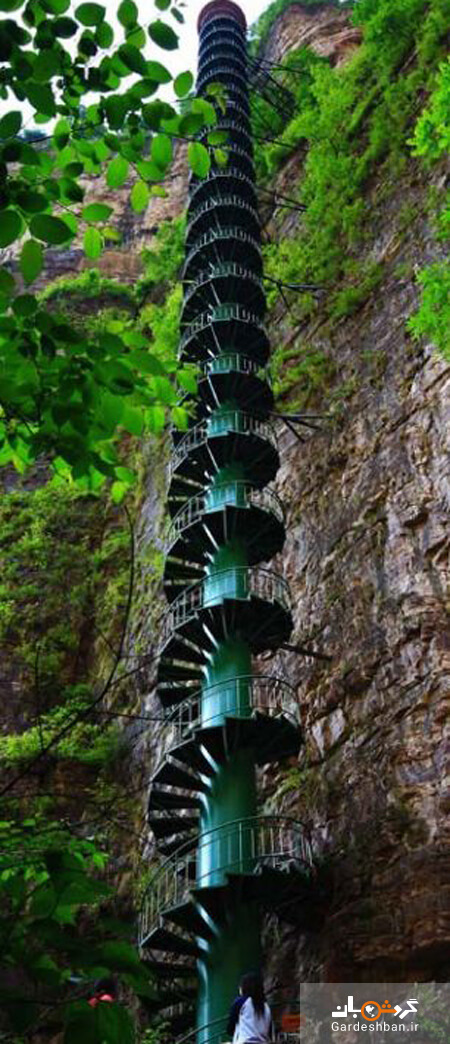 طبیعت بی نظیر پلکان مارپیچ کوه تایهانگ چین یا راه پله به بهشت/عکس