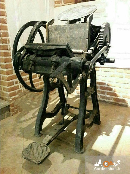 تصویری از اولین دستگاه چاپ که در دوره قاجار از روسیه وارد تبریز شد