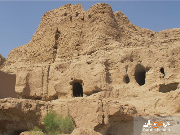 قلعه خاکی فهرج؛ یکی از آثار تاریخی استان کرمان/عکس