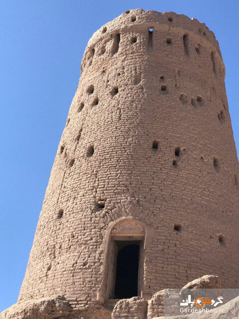 برج تاریخی بهرامجرد بردسیر مرمت می‌شود