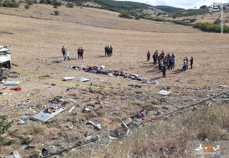 واژگونی مرگبار اتوبوس مسافربری در ترکیه/عکس