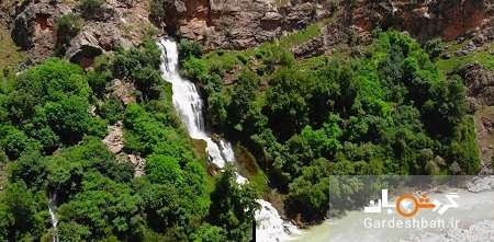 آبشار لندی؛ از زیباترین جاذبه های گردشگری چهار محال و بختیاری/عکس