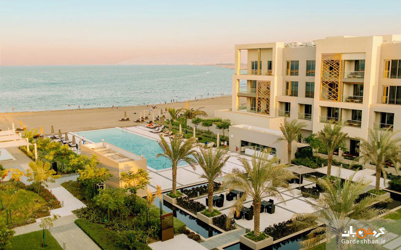 هتل کمپینسکی مسقط؛ اقامتگاهی ۵ ستاره‌ در مجاورت دریا/ تجربه سفری به یادماندنی در عمان + تصاویر