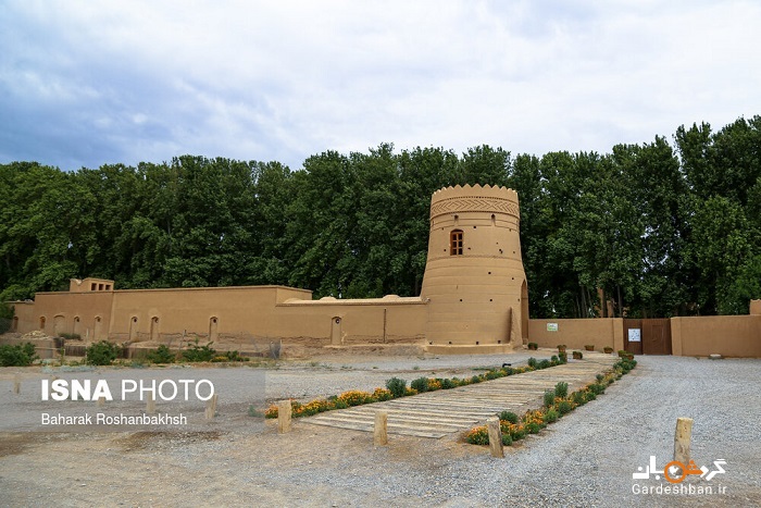 باغی بهشتی در وسط کویر یزد! +تصاویر