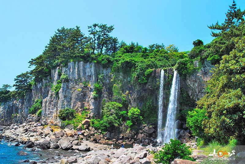 آبشار سه شاخه «چئون جی یئون» جاذبه افسانه ای جیجو +عکس
