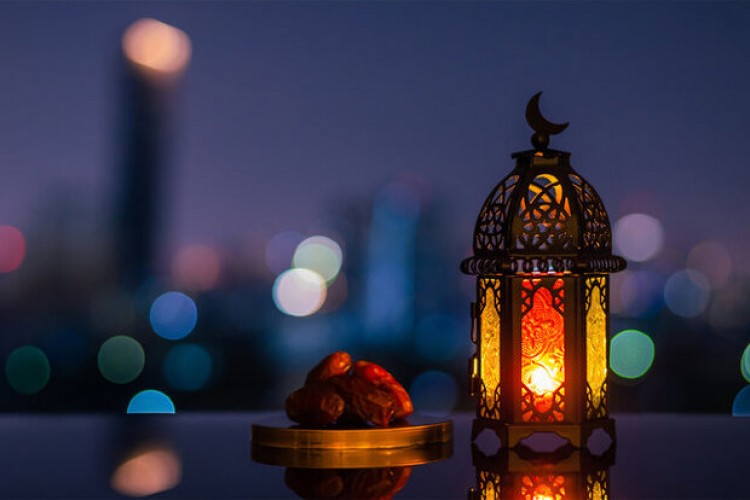 نگاهی به آداب و رسوم رمضانی در دنیا/ ملت‌های مختلف چگونه به مهمانی خدا می‌روند؟