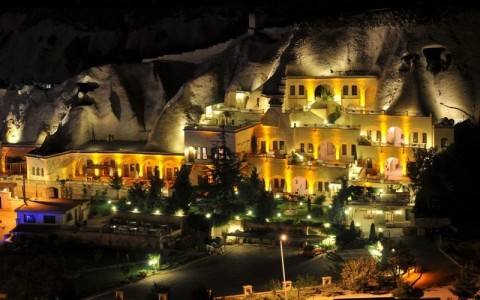 هتل آلفینا کیو کاپادوکیا؛ اقامت در صخره‌های تاریخی کاپادوکیا ترکیه+ عکس