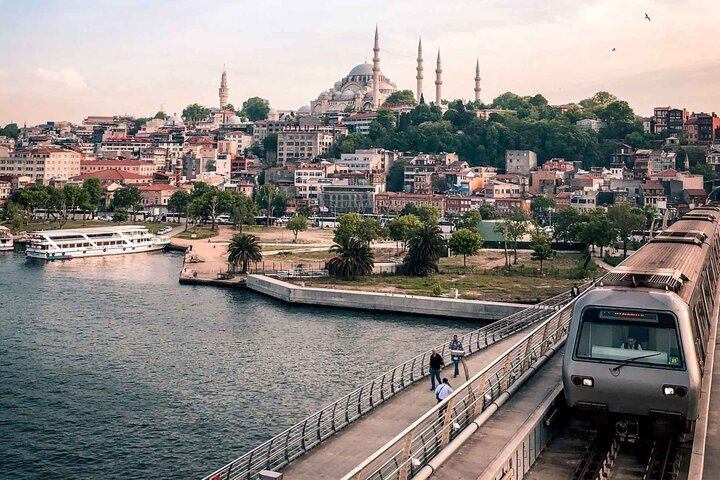ریزش سفر ایرانی‌ها به ترکیه و کاهش نرخ بلیت پروازهای این کشور