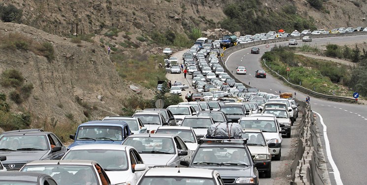 جزئیات یک‌طرفه شدن هراز و کندوان/ ترافیک سنگین در برخی مقاطع هراز ‌