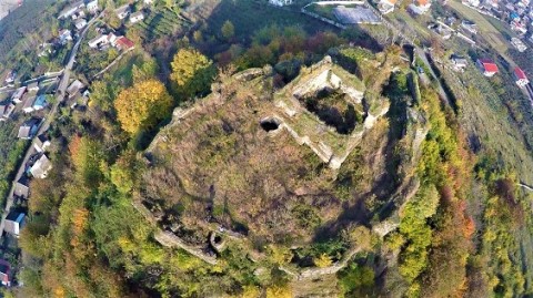 قلعه صلصال لیسار؛ کی از قدیمی‌‌‌ترین آثار تاریخی گیلان+ عکس