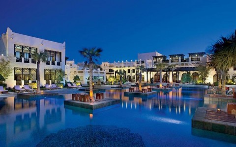 هتل ریلتز کارلتون شرق دوحه؛ اقامتگاه ویلایی ۵ ستاره و لوکس با موقعیت مکانی عالی در قطر+ تصاویر