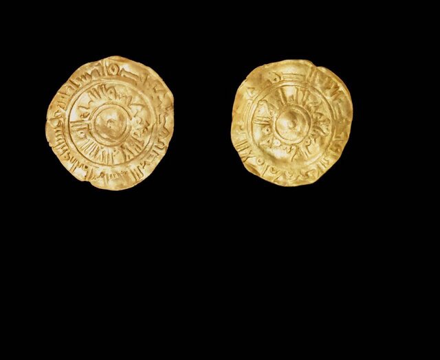 کشف گنجینه بزرگ سکه‌های اسلامی در مصر+ عکس