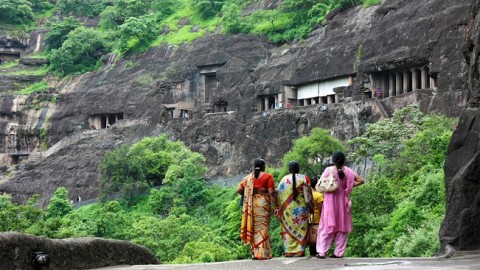 غارهای شگفت انگیز آجانتا؛ میراث کهن و تاریخی هند+ عکس