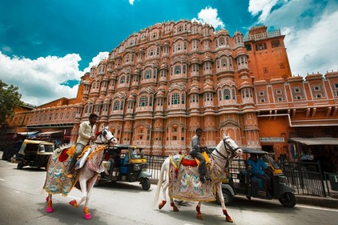 کاخ هوامحل؛ جاذبه تاریخی و دیدنی جیپور هند+ عکس