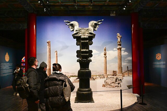 کدام آثار تاریخی ایران به چین فرستاده شد؟