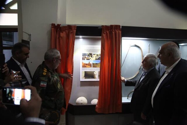 رونمایی از توپ‌های سنگی دوران صفویه در موزه ارتش کرمان