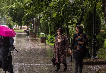 احتمال بارش باران طی روزهای آینده در تهران/ روند تدریجی کاهش دما از امروز