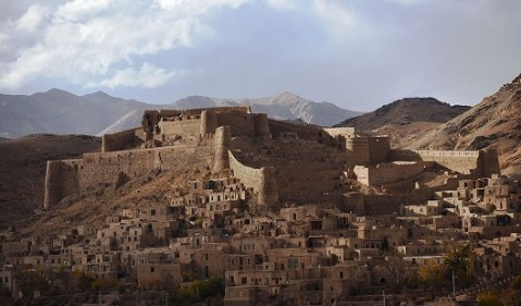 قلعه تاریخی فورگ یا قلعه میرزا رفیع خان در خراسان جنوبی+ عکس