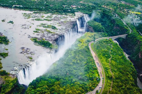 آبشار ویکتوریا ، طبیعتی حیرت‌انگیز در زیمبابوه+ عکس
