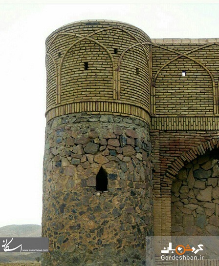 کاروانسرا بلاباد، بنایی با خشت پخته از دوران صفویه