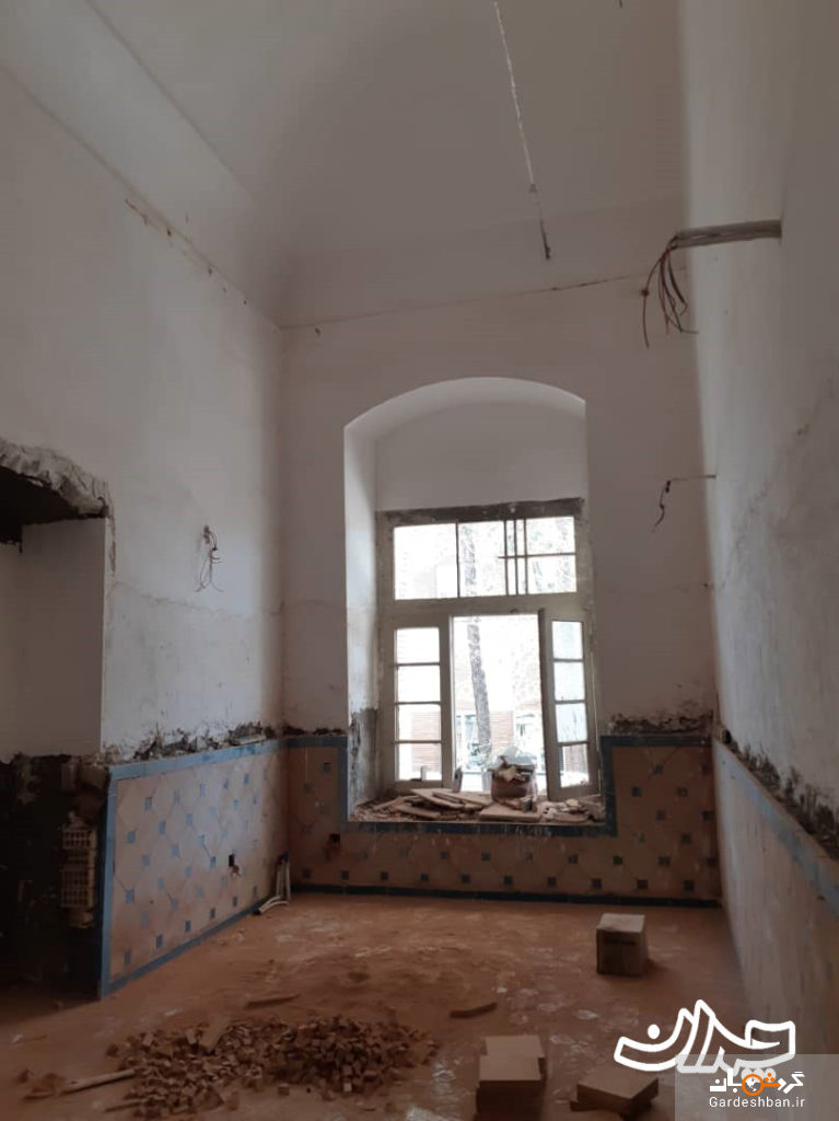 سرنوشت بیمارستان تاریخی و در معرض تخریب کاشان/ بنای پهلوی اول بیمارستان «اخوان» چطور نجات پیدا کرد؟