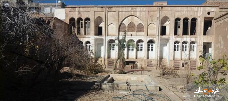 آسیب ۳۰۰میلیونی به خانه تاریخی مقدم کاشان در پی احداث پارکینگ آسیب ۳۰۰میلیونی به خانه تاریخی مقدم کاشان در پی احداث پارکینگ