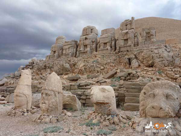 کوه نمرود با مجسمه‌های عظیم باستانی در ترکیه/تصاویر