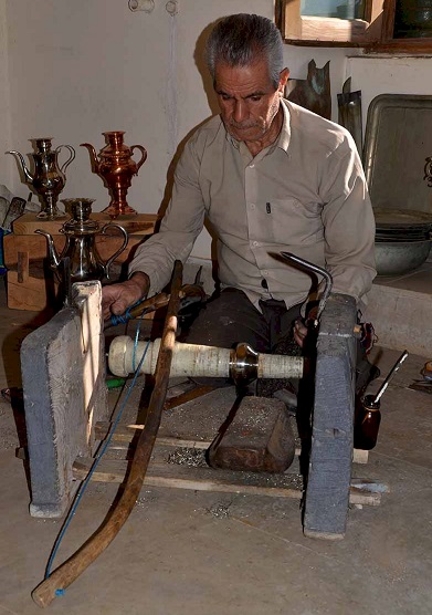 ورشو میراثی ماندگار در بروجرد