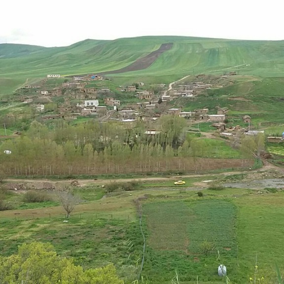 روستای گردشگری اوجاق آلازار گرمی با ۵ تپه تاریخی ثبت‌شده